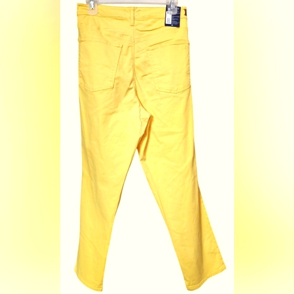 NWT Crown & Ivy NWT Yellow crop essential signature pants womens 14W - Picture 2 of 6